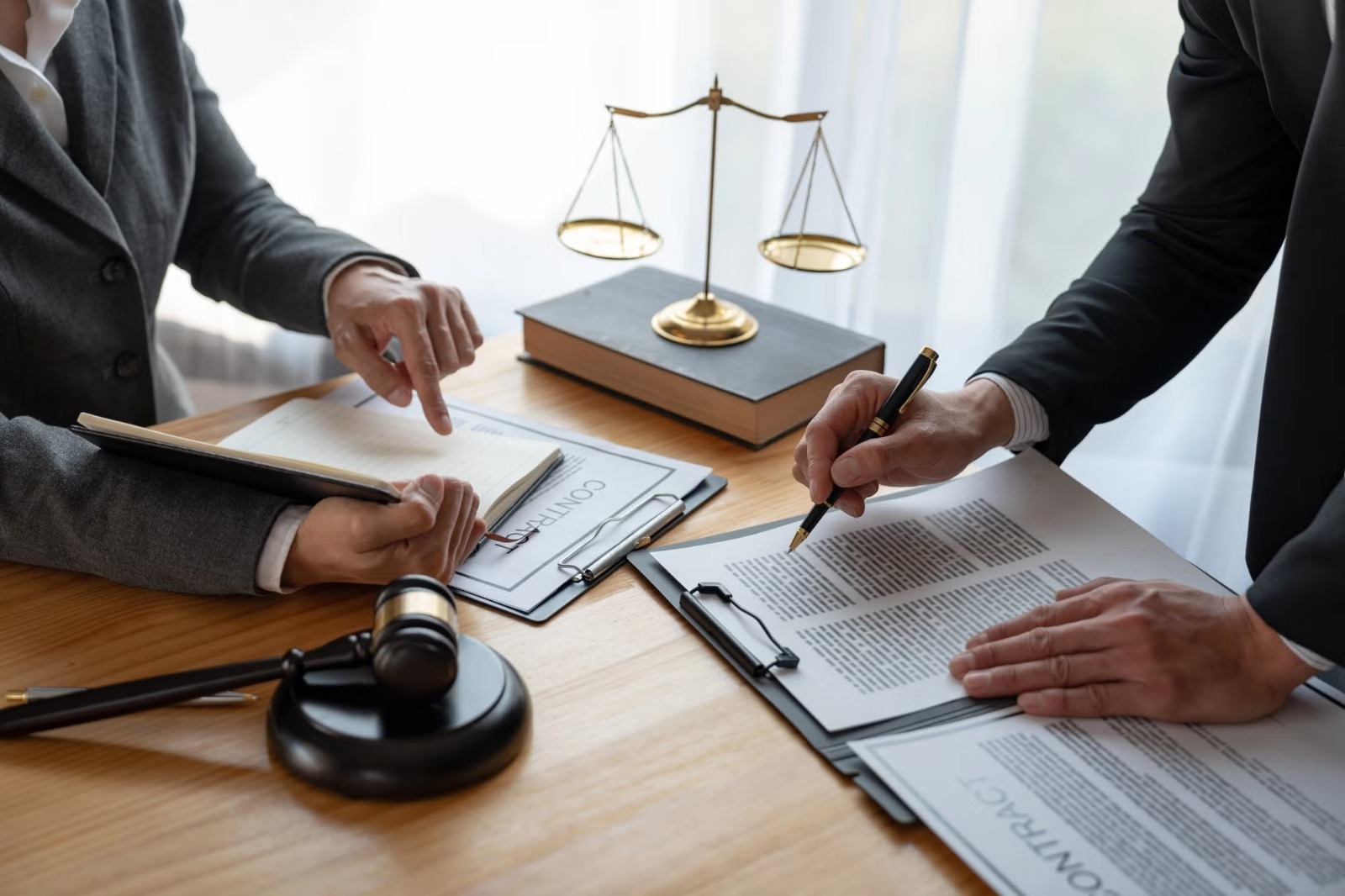 Best Supreme Court attorneys for Civil and Criminal Cases