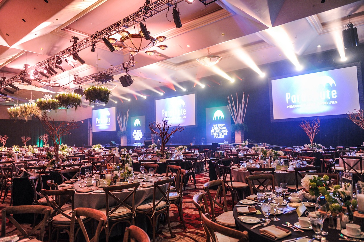 Corporate Event Entertainment for Boston Business Events | Magician Peter