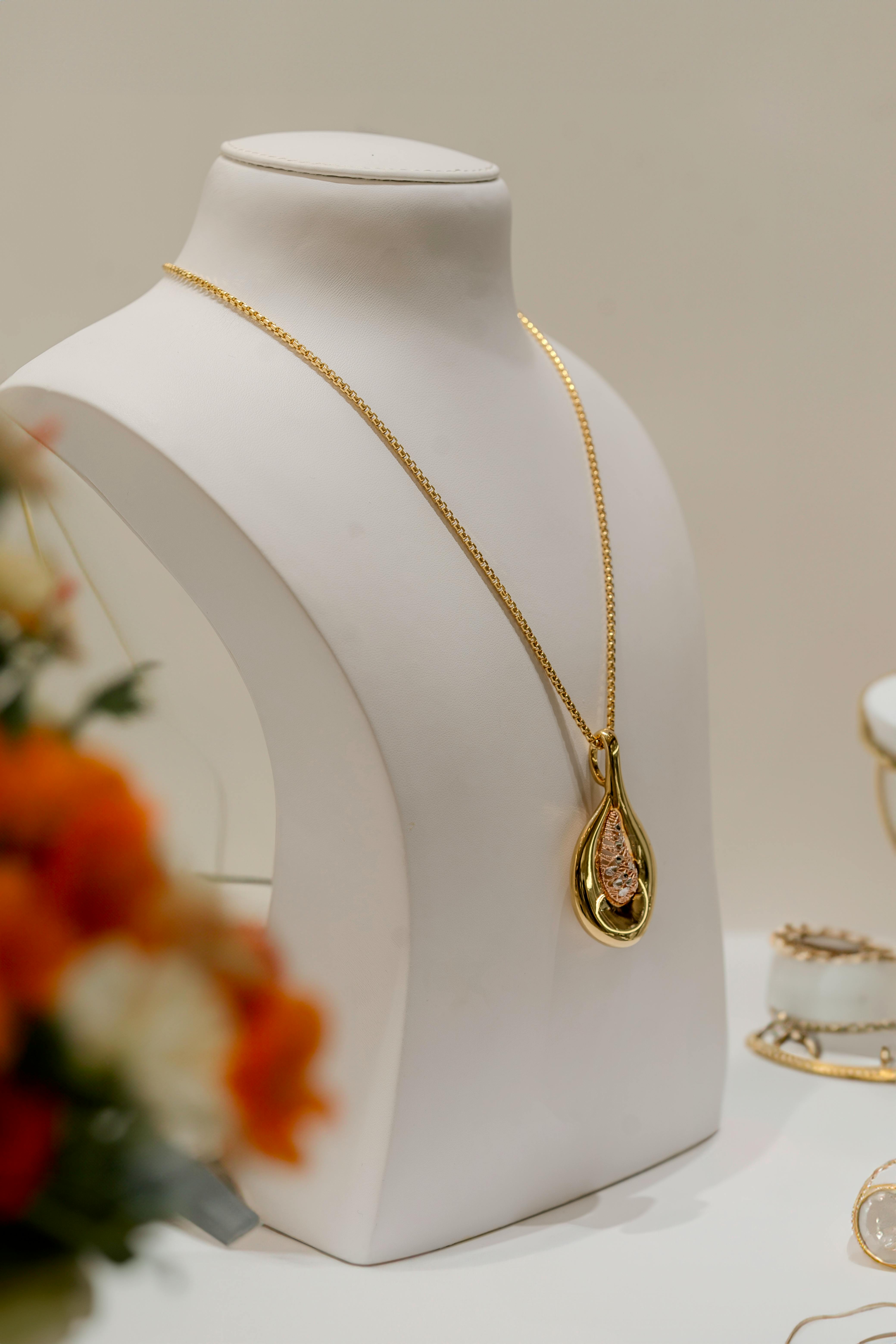 Rose Gold Necklace with Diamonds: Radiance Meets Elegance